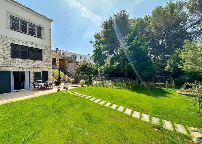 Lejlighed Ursula Pula